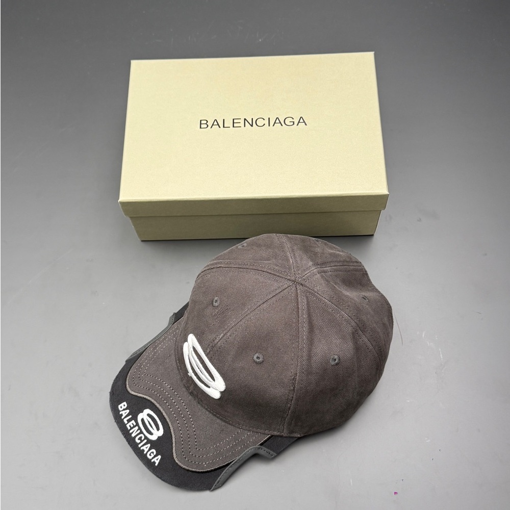 Balenciaga Charcoal Gray Baseball Cap with White Logo - Picture 8 of 8
